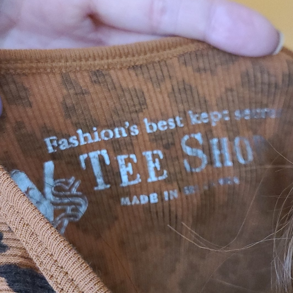 VS Ribbed Cheetah Tank - Picture 7 of 10